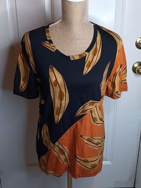 FARM Rio Rare Ripe Banana Short Sleeve Tee Size (P) Small-See Measurements